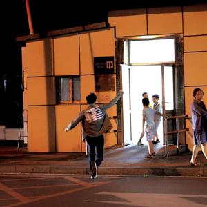 肖文奶奶叫陆红的小说
