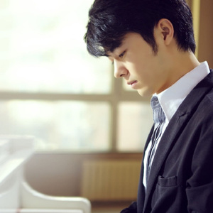 肖文奶奶叫陆红的小说
